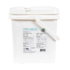 Mad Barn Three Amigos 5 Kg