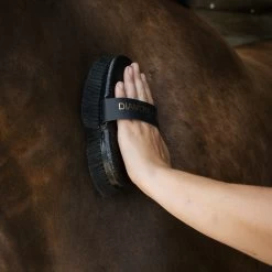 Haas Diamond Diva Brush -Horse Supplies Store GRO0096 1