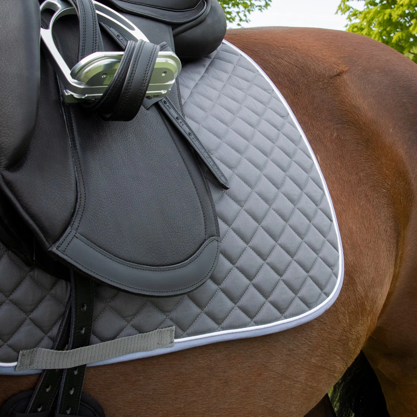 Shedrow Original Saddle Pad - Dressage 5 Shedrow Original Saddle Pad - Dressage - Image 3